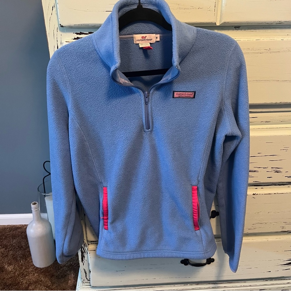 Vineyard Vines Light Blue Zip-Up Sweater. Womens size medium.